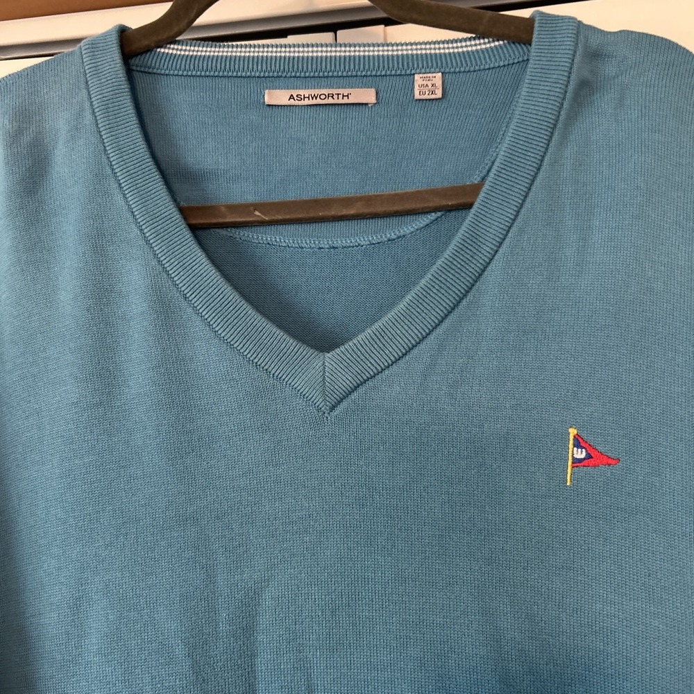 Ashworth Mens Blue 100% Pima Cotton V-Neck Golf Sweater XL Embroidered‎ Logo